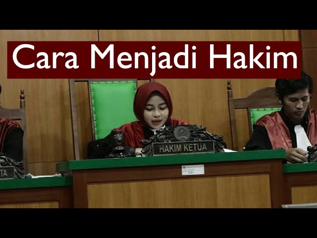 Mengenal syarat cara jadi hakim wanita dan standar fisik untuk mendaftar seleksi peradilan.